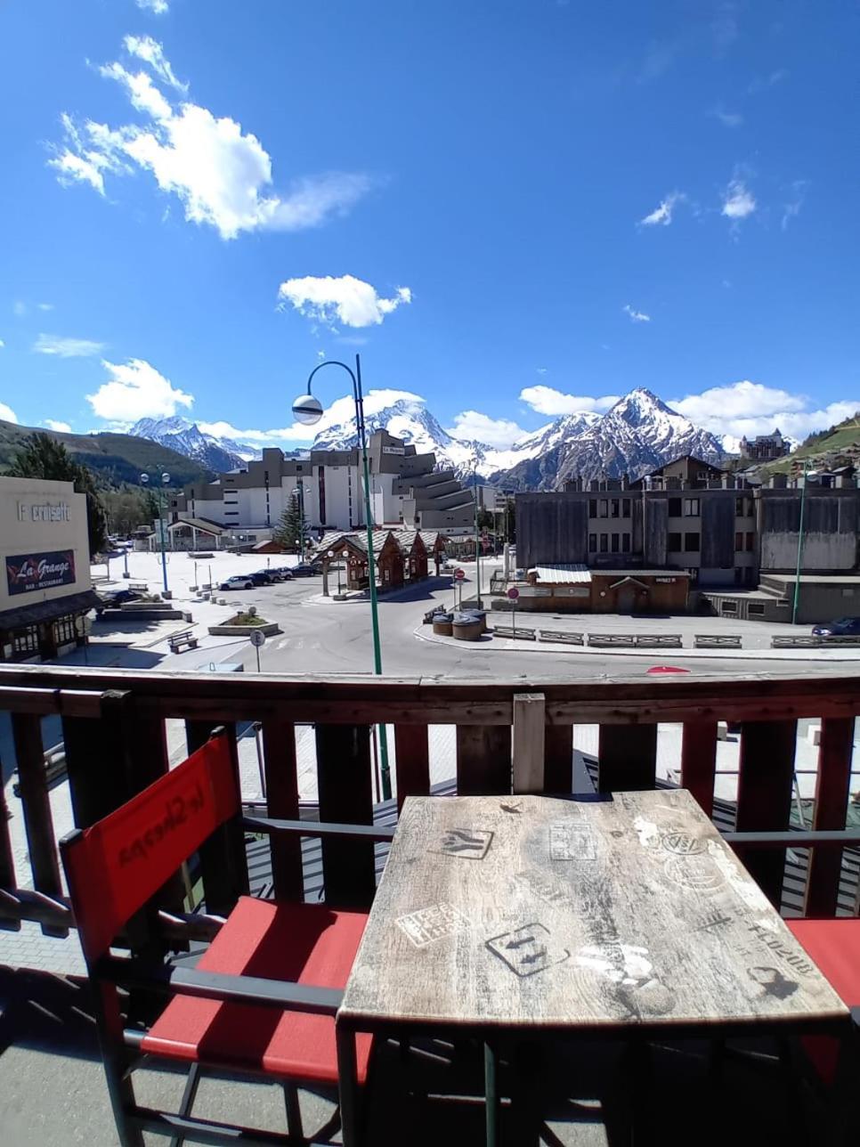 Hotel Le Sherpa Les Deux Alpes Exterior foto